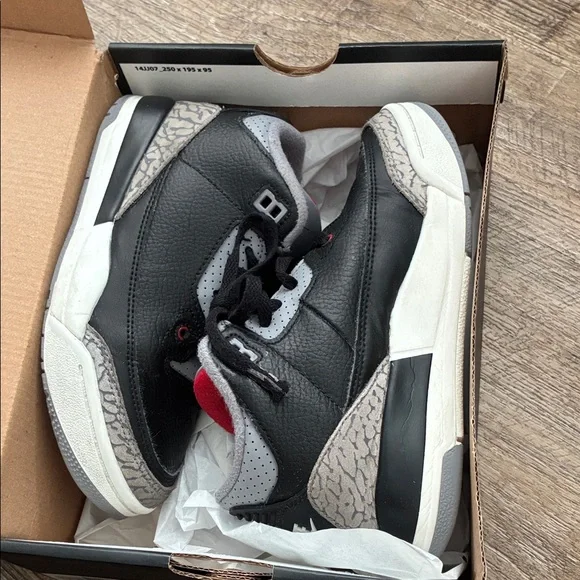 Jordan Kids Black and Gray Sneakers - Picture 16 of 16